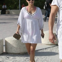 Sexy actress Hayden Panettiere paparazzi pics hayden-panettiere-012.jpg