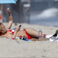 Sexy actress Hayden Panettiere paparazzi pics hayden-panettiere-020_001.jpg