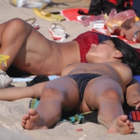 Verna topless beach girls out in the sun 0129.jpg