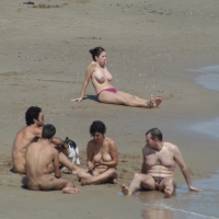 Sexy mature girls on Vilanova topless beach 0013.jpg