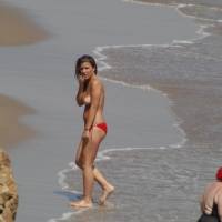 Sexy mature girls on Vilanova topless beach 0020.jpg