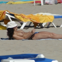 Sexy mature girls on Vilanova topless beach 0055.jpg