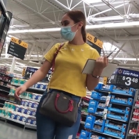 Candid Latina with a nice booty in tight jeans shopping at Walmart with mom latinajeans7.mp4-2023-01-04-17h32m15s875.jpg