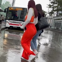 Orange booty