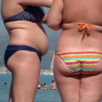 Candid chubby chicks