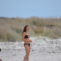 Hot ass candid beach girl showing her awesome cleavage in a unique bikini DSC_0128.JPG.09a291796dcc153b5fa0b80d51ad0da1.jfif