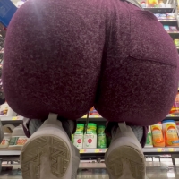 Candid big booty girl with a deep ass wedgie in joggers IMG_5018.MOV-2023-01-08-09h26m11s031.jpg