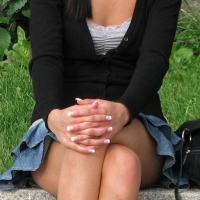 legs early_kevin - Creepshots - 0028bxb3lrik.jpg