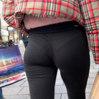Tight ass and vpl
