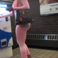 Candid ebony babe with an incredible bubble butt in pink leggings at the train station Screenshot (263).jpg
