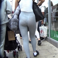 VTL in grey leggings