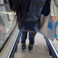 Beautiful candid black babe in tight wetlook leggings at the mall with a delicious booty ShinyHottieFullHD.MP4-2023-01-19-18h40m00s538.jpg