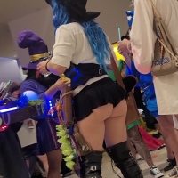 Sexy candid cosplay chick showing off her delicious ass cheeks in a skimpy skirt costume cspouekanskinajhsjsesew.mp4-2023-01-21-08h24m22s810.jpg