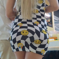 Emoji girl