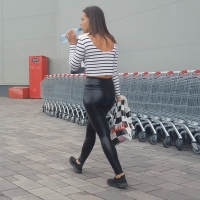 Wetlook mall girl