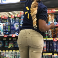 Ebony Walmart employee in tight jeans with a big booty Ebony Walmart employee with big booty