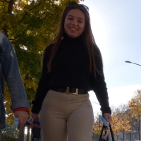 Sexy candid big booty traveling girl in tight beige flared leggings McBaguette.mp4-2023-01-25-16h39m10s562.jpg