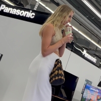 Beautiful candid blonde girl with a nice ass and vtl in a tight white dress Kyy~going.TOC.mp4-2024-01-26-16h17m23s384.jpg