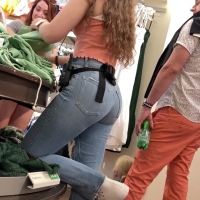 Pretty candid teen employee with a great booty in tight jeans teenjeans14.mp4-2023-01-27-06h07m40s202.jpg