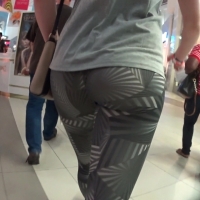 Candid sporty mall girl with a nice ass in leggings sportygirl.mov-2024-01-28-10h08m26s121.jpg