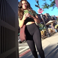 Candid brunette college chick with a great ass and camel toe in Lulu leggings stealth_32-2024-01-28-10h16m54s170.jpg