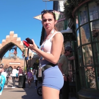 Theme park babe