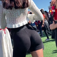 Dancing booty in spandex