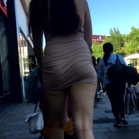 Slim candid milf showing her thong lines in a skimpy skirt Slim Jiggly Milf.mov-2023-02-04-06h27m10s493.jpg