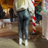 Hot candid blonde babe with a sexy ass in tight leather pants Leather leggings under the rain at Xmas fair.MP4-2023-02-04-10h43m50s265.jpg