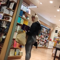 Hot candid blonde girl with a nice ass in grey leggings at the bookstore The_Joker - Video_231.mp4-2022-02-08-12h52m37s977.jpg