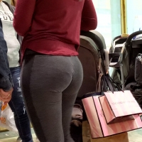Two sexy milf asses