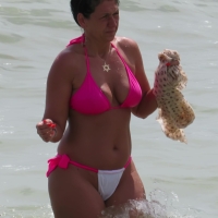 Sexy candid mature milf at the beach in a little thong bikini with a nice body bik14_4K.mp4-2024-02-10-12h15m49s313.jpg