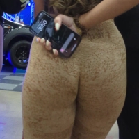 Candid sexy fitness expo babe with a big booty in NVGTN leggings YouCut_20240207_184604141.mp4-2024-02-12-17h17m09s831.jpg