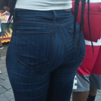 Candid sexy ebony babe with a nice ass in tight jeans candid ass booty in jeans 1.mp4-2023-02-13-13h17m14s004.jpg
