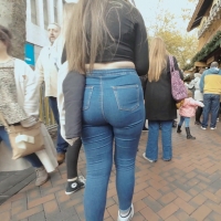 Sexy jeans booty