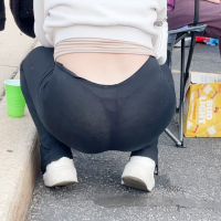 Latina in cheap leggings
