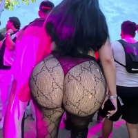 Crazy booty Latina