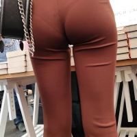 Candid skinny babe with a tight ass and vpl in leggings book shopping tight pants.mp4-2023-02-20-16h38m12s003.jpg