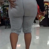 Ebony ass in leggings tumblr_ee7b343462530eecfba5cfbc3595c38d_5672154a_640.jpg