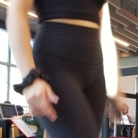 Sexy slim candid Latina babe in Lulu leggings 20200213_153145_057.jpg.08d8c94f9b5b4705d33c13870c4c68e1.jpg
