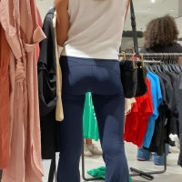 Pretty candid skinny model looking blonde girl with a tight ass in blue leggings model (2).mp4-2023-02-25-12h40m18s135.jpg