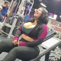 Big tits (horizontal)