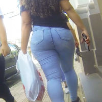 Curly hair and big booty