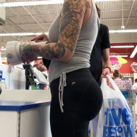 Sexy ass candid tattooed alt milf in leggings with a bubble butt IMG_1969.MOV-2023-03-05-14h34m51s946.jpg
