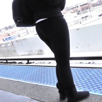 Skater teen with vpl