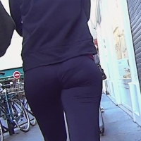 Candid babe with a nice ass and major visual panty lines in leggings MAH04362.mp4-2023-03-05-14h40m16s760.jpg