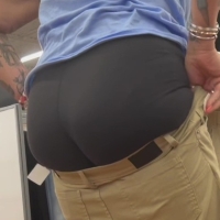 Candid tattooed blonde babe with a sexy ass and vtl in black leggings Awesome ass in black yoga pants -1080p60H.mov-2024-03-09-08h43m06s095.jpg
