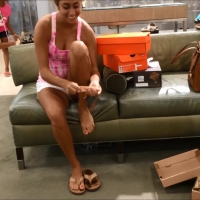 Sexy shoe shopper
