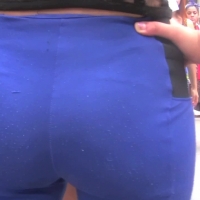 Latina booty in blue leggings