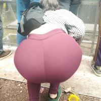Candid sexy girl with an oval shaped ass in leggings bends over CABL 6.mp4-2023-03-18-12h34m20s815.jpg
